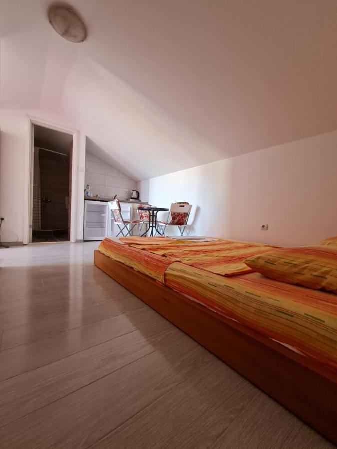Hibiscus Guest House بودفا المظهر الخارجي الصورة